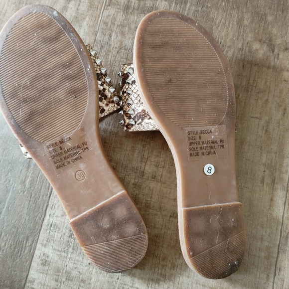 C&C california snake skin studded slides sandals size 8 - Picture 3 of 3